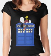 Daydreaming Doctor Women's Fitted Scoop T-Shirt