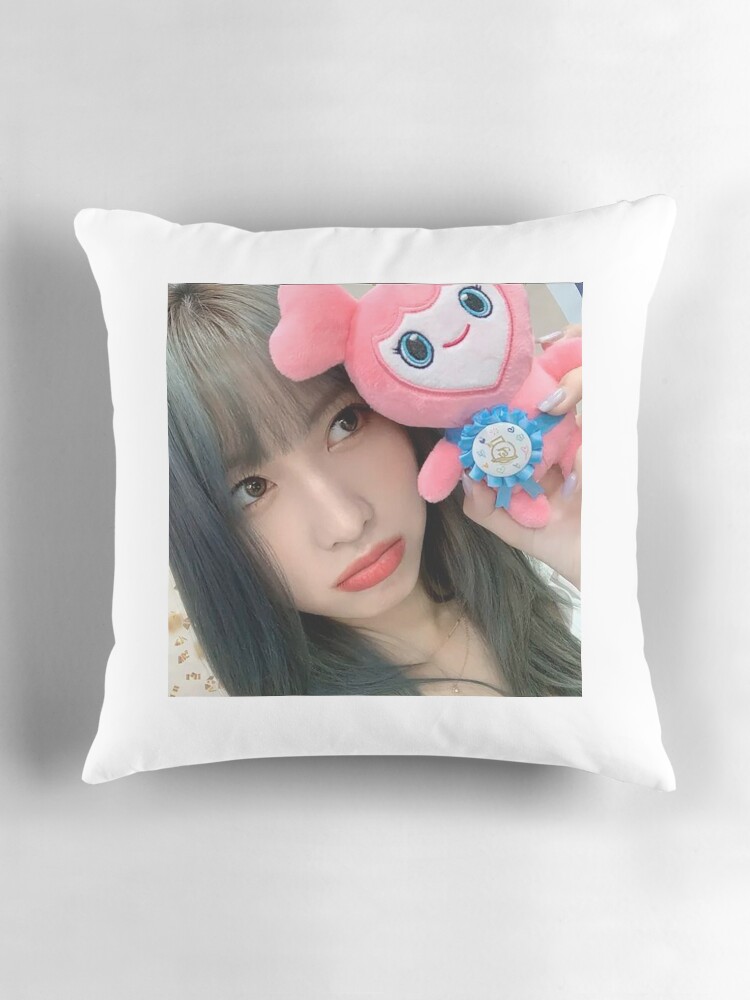 TWICE モモ クッション twice momo