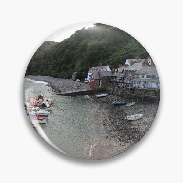 Artikelvorschau, Clovelly Panorama, Nord-Devon, England entworfen und verkauft von Paul Thompson Photography.