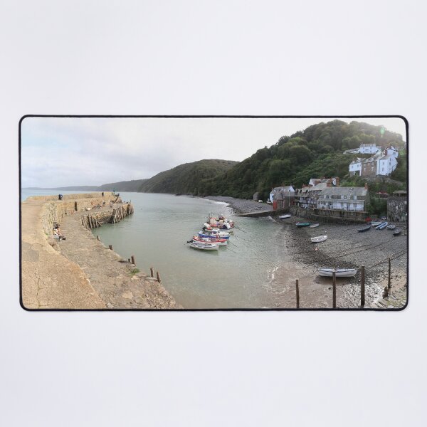 Aperçu de l'œuvre Clovelly Panorama, nord du Devon, Angleterre créée et vendue par Paul Thompson Photography.