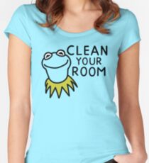 Räume dein Zimmer auf Tailliertes Rundhals-Shirt