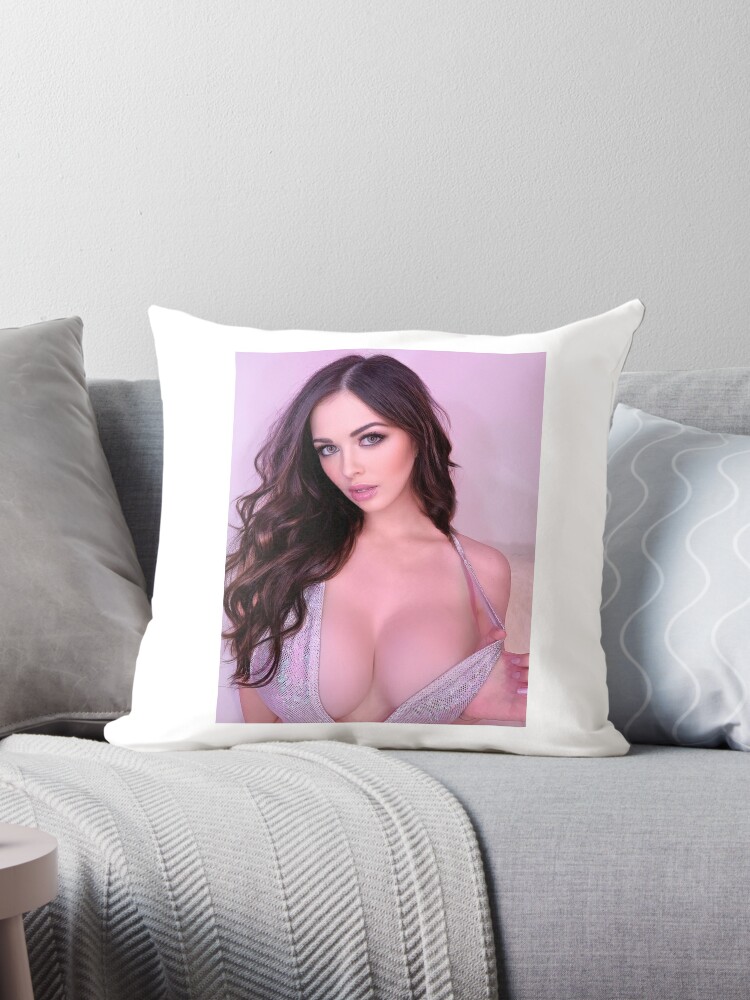 37 Glam Throw Pillows You'll Love