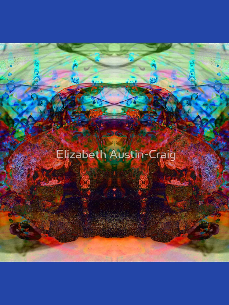 Aperçu 6 sur 6. Sweat à capuche épais avec l'œuvre Red Ride créée et vendue par Elizabeth Austin-Craig.