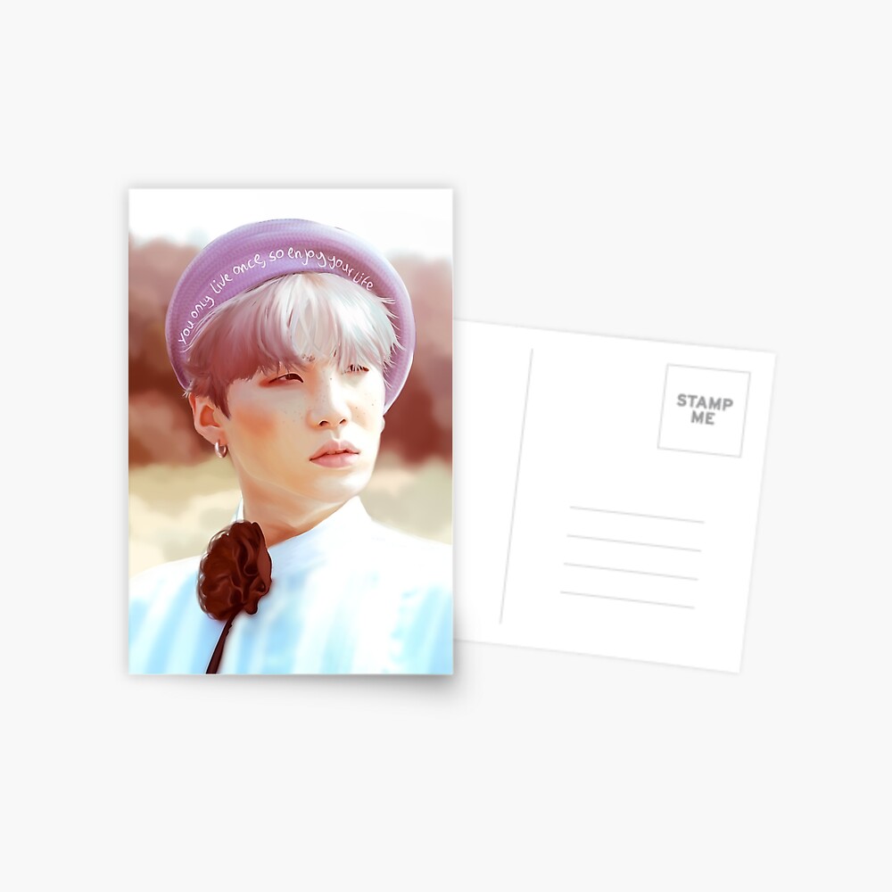 Why we love SUGA The Unofficial BTS Fan Book 82 Pages With Poster (FRE -  YourCelebrityMagazines