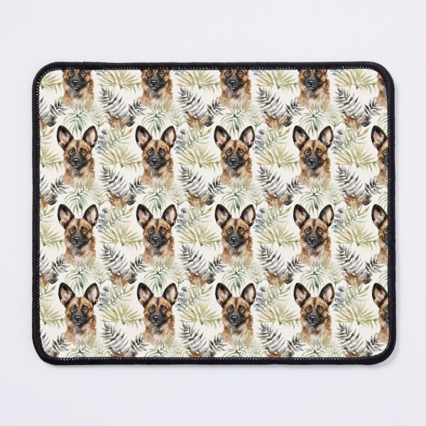 Artikelvorschau, Elegant Hunters: African Wild Dogs in Action entworfen und verkauft von qoodesignstudio.