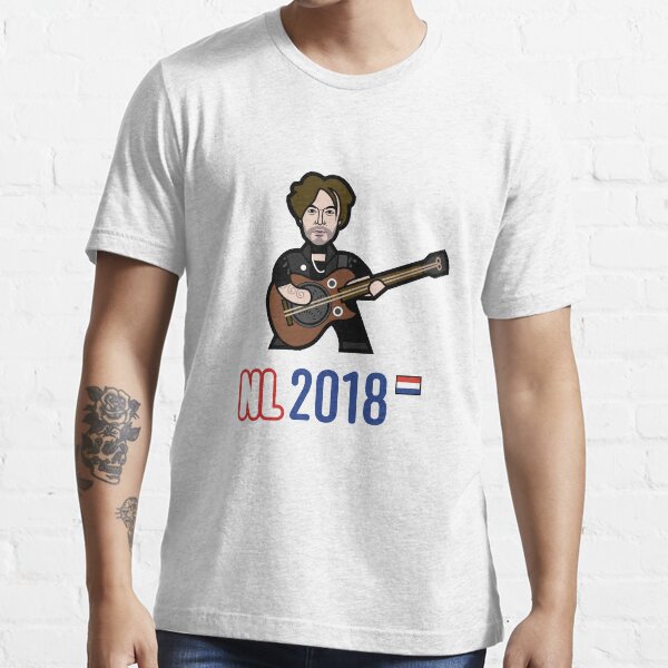 Waylon Essential T-Shirt
