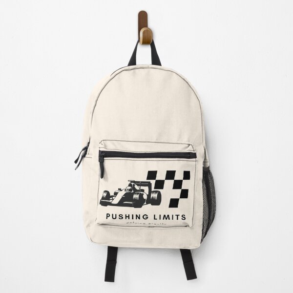 Vista previa del artículo con la obra «Camiseta con cita de coche de Fórmula 1», diseñado y vendido por ShennaDesigns.