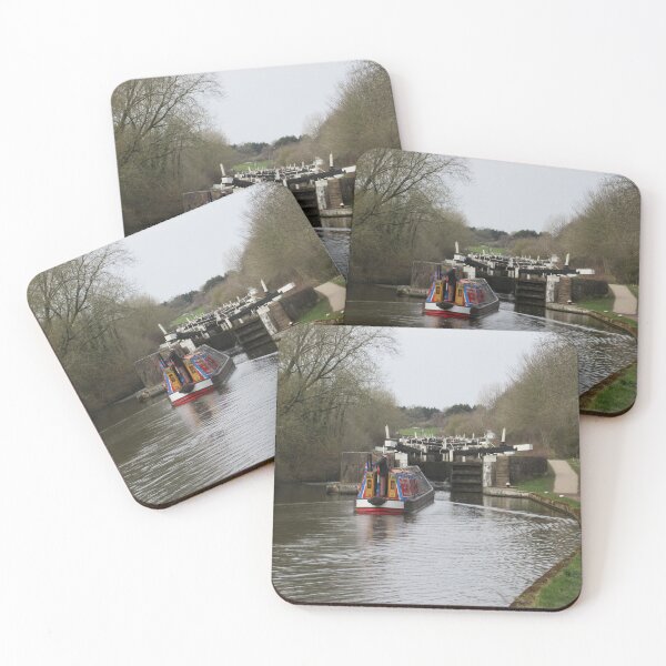 Artikelvorschau, Narrowboat erklimmt den Skyway to Heaven in Hatton, Warwick. entworfen und verkauft von Jo Lodge.