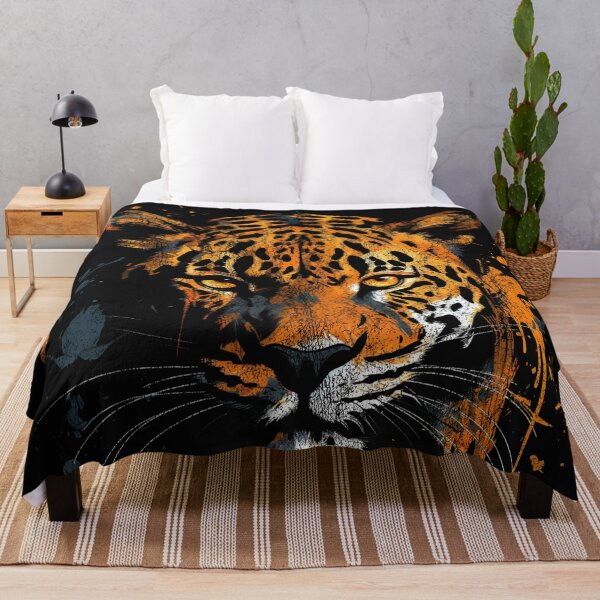 Item preview, Un leopardo de Java - Arte callejero Vintage Vida silvestre angustiada designed and sold by GVRDesign.