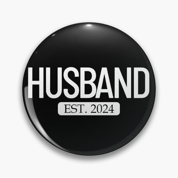 Artikelvorschau, Husband Est. 2024 Matching Couple Married 2024 Husband Gear entworfen und verkauft von DynamicDesign.