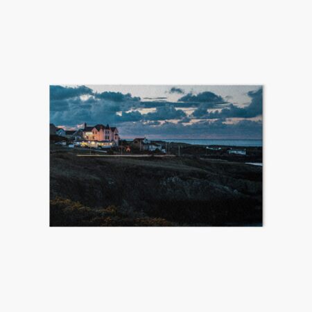Artikel-Vorschau von Bull Bay – Anglesey, designt und verkauft von Raymond Kerr.