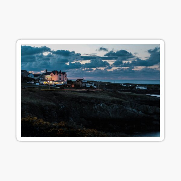 Artikel-Vorschau von Bull Bay – Anglesey, designt und verkauft von Raymond Kerr.