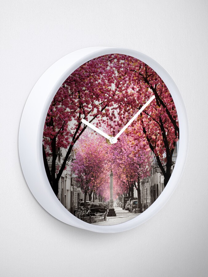 Thumbnail 1 von 4, Uhr, Kirschblüte Bonn, Bester Tag im Frühling designt und verkauft von VictoriaBonn.