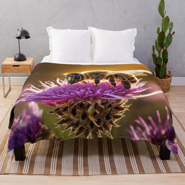 Item preview, Thistle Bee designed and sold by Glenburn Graphics.