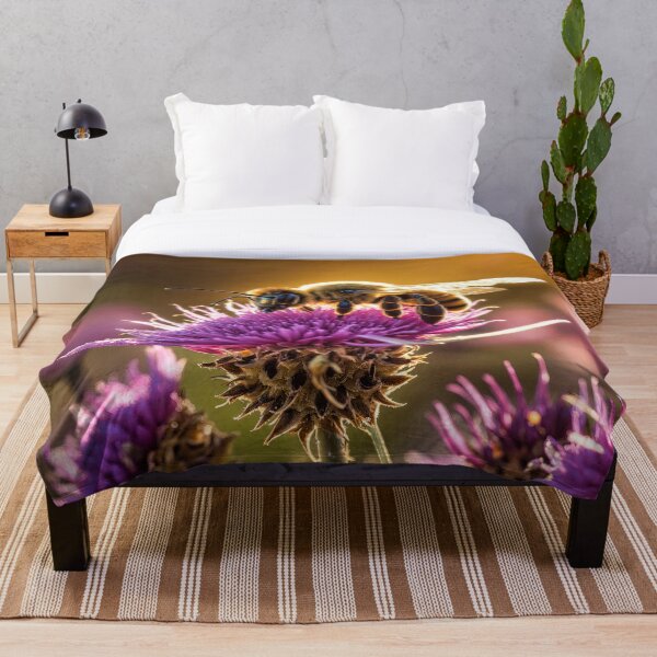 Item preview, Thistle Bee designed and sold by Glenburn Graphics.