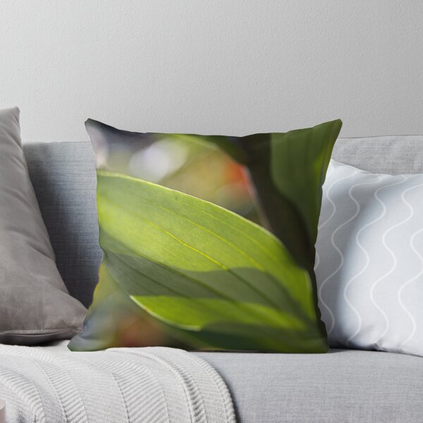 Aperçu de l'œuvre Lily sa feuille créée et vendue par Joy Watson - Natural Light Photography .