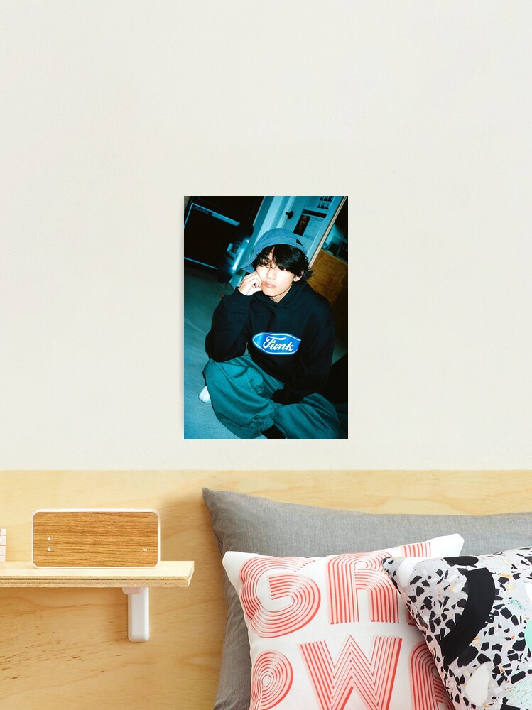 BTS V Layover Album Print / Digital Download / Kim Taehyung / BTS Wall Art  / BTS Room Decor / Bts Aesthetic Art / Bts Print / 