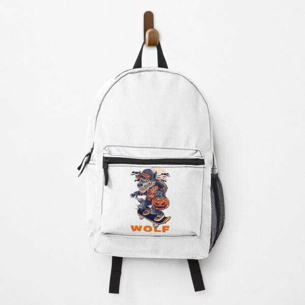 Aperçu de l'œuvre Loup rusé effrayant dans l'esprit d'Halloween, avec BG blanc créée et vendue par mndesignworx.
