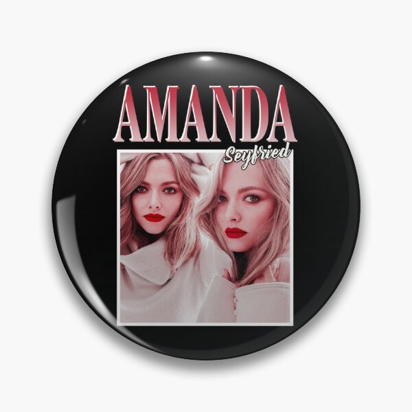 Artikelvorschau, Amanda Seyfried T-Shirt Classic T-Shirt entworfen und verkauft von EhrenfriedKrem.