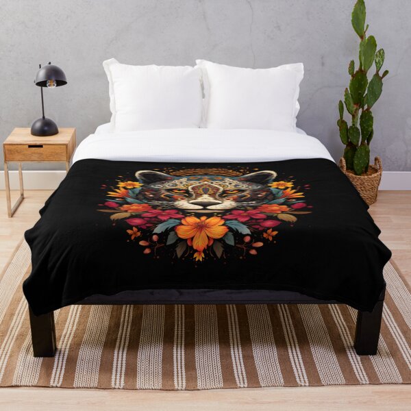 Aperçu de l'œuvre Jaguar aztèque entouré de fleurs vibrantes créée et vendue par InkedBeasts.