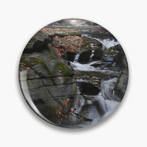 Artikelvorschau, Der Twisting Glen Creek von Watkins Glen entworfen und verkauft von fototaker Tony.