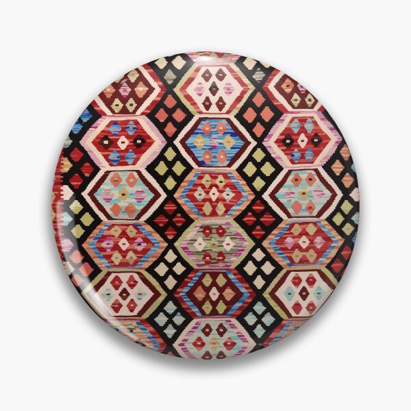 Artikelvorschau, Vintage usbekischer geometrischer Kelim-Flachgewebe-Teppich entworfen und verkauft von Vicky Brago-Mitchell®.