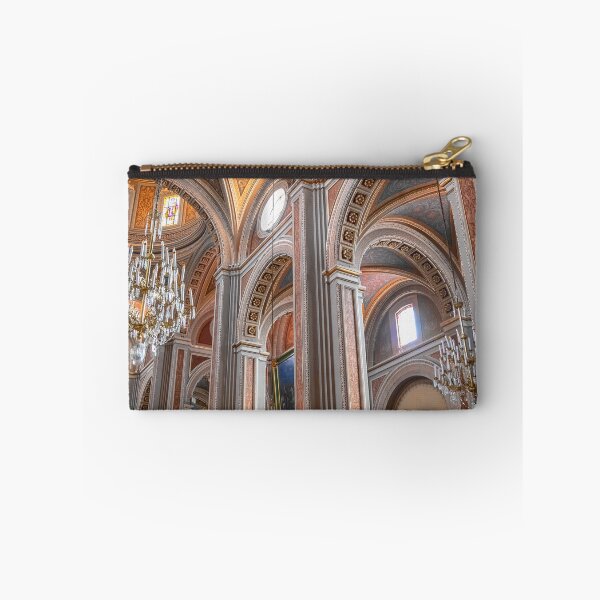 Artikelvorschau, Mexiko. Morelia. Dom. Innere. entworfen und verkauft von vadim19.