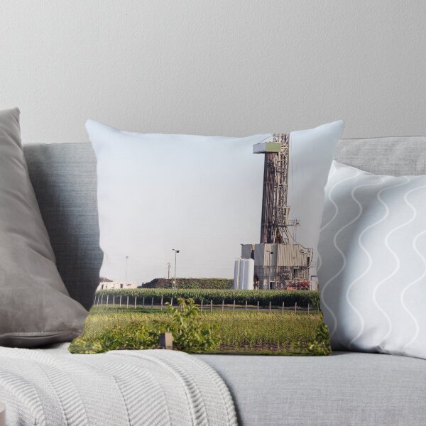 Item preview, oilfield with land oil drilling rig designed and sold by goceris.