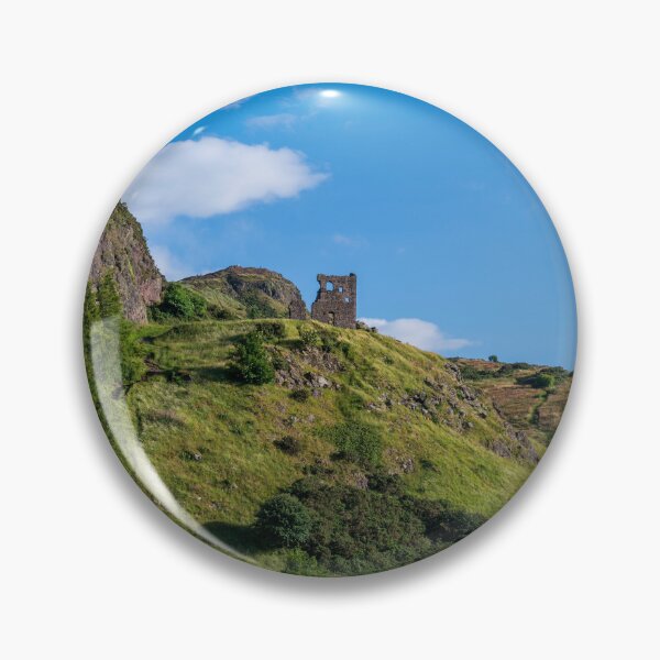 Artikelvorschau, Ruhiges St. Margaret Loch im Holyrood Park entworfen und verkauft von Kasia Design.