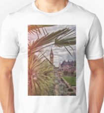 London summer Unisex T-Shirt