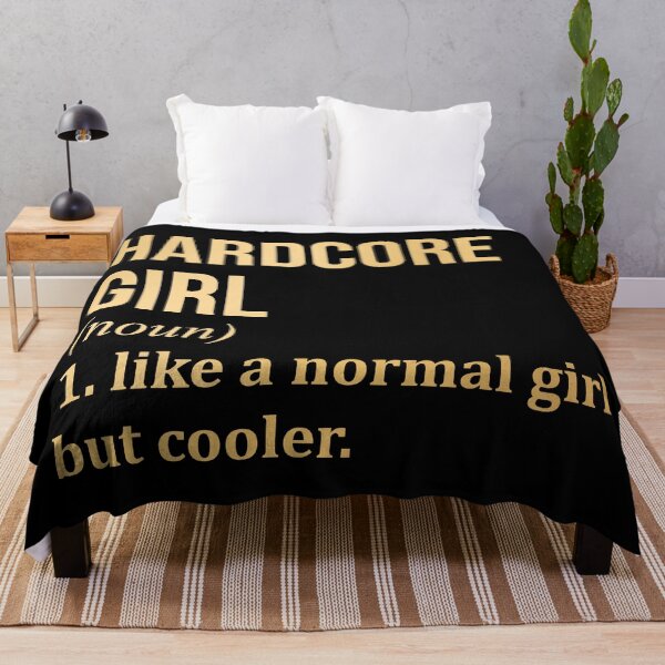 Artikelvorschau, Hardcore Girl Definition Hardcore in Gold entworfen und verkauft von XCIV.