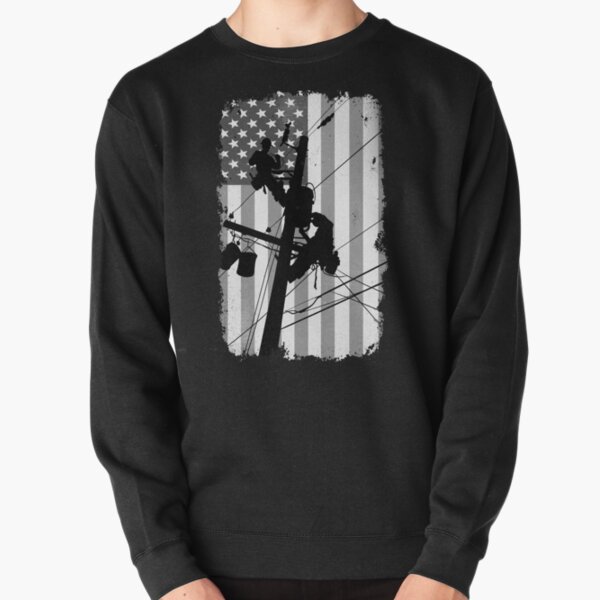 Retro American Lineman Silhouette - Patriotic Electrical Lineworker Art Pullover Sweatshirt