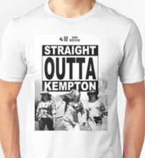 Straight Outta Kempton – Uni Revue Unisex T-Shirt