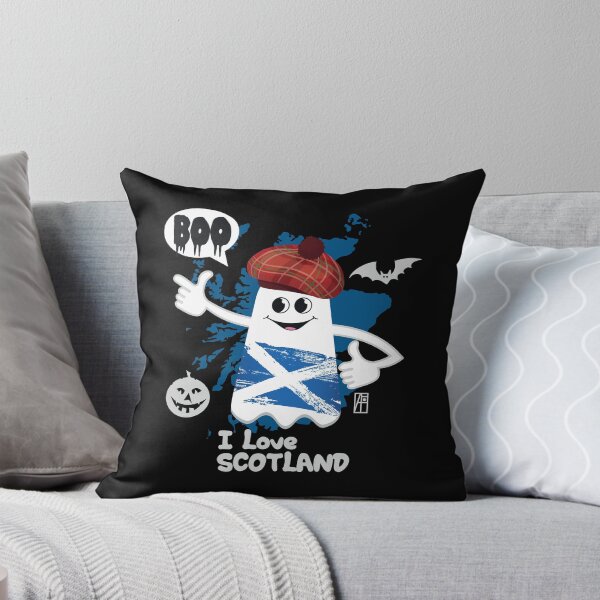 Artikelvorschau, BOO GHOST mit schottischer Flagge „I love Scotland“ – süßes Halloween entworfen und verkauft von ArtProjectShop.