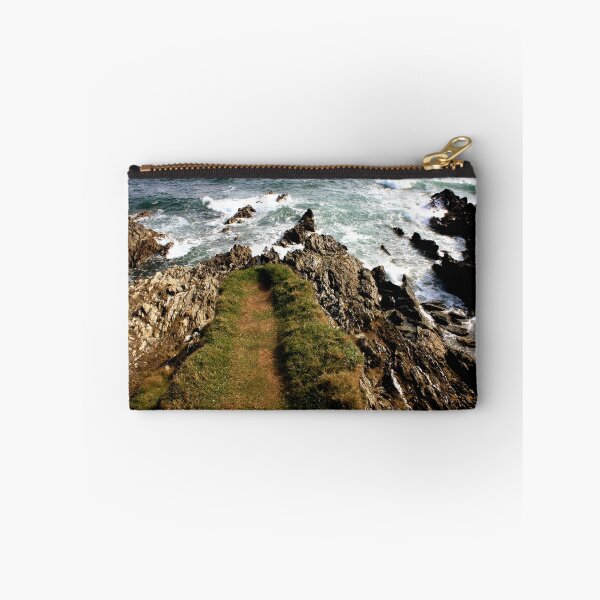 Item preview, Au bord de la falaise designed and sold by salodelyma.