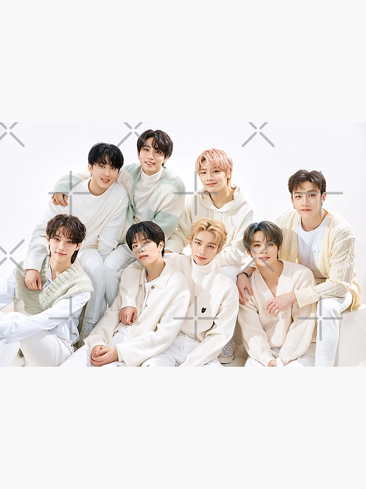 Seasons Greetings 2024 japanese Stray Kids air ful comeback