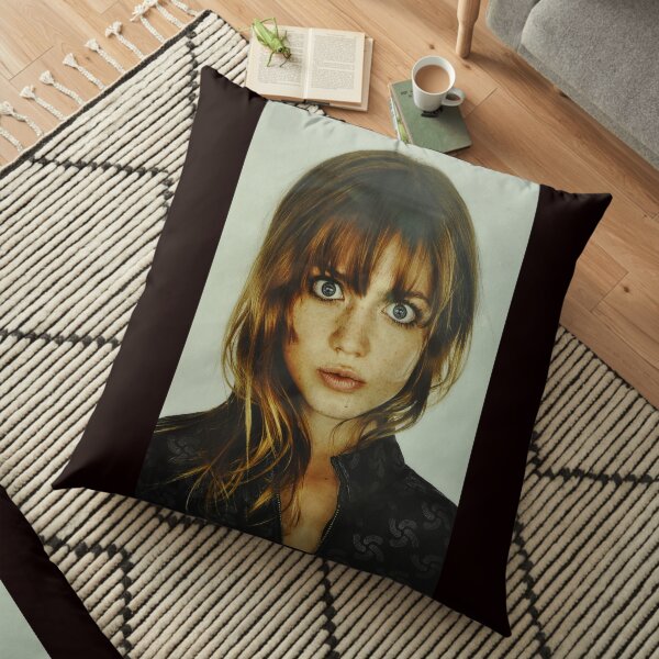 big eyes girl Floor Pillow