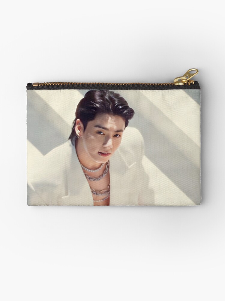 Jungkook 3d golden bts | Zipper Pouch