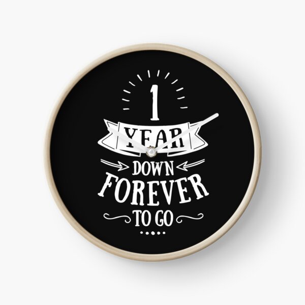1ères Collections d'Anniversaire de Mariage, de Vêtements et de Gadgets Horloge