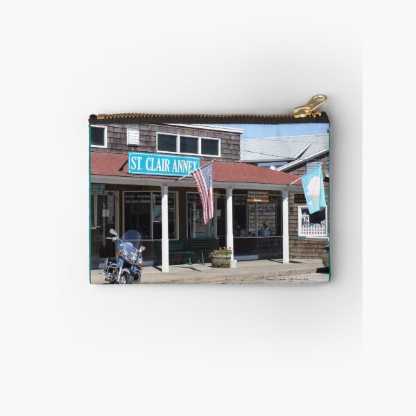 Artikelvorschau, St. Clair Annex - Bay Street - Watch Hill, Rhode Island entworfen und verkauft von Maureen Zaharie.