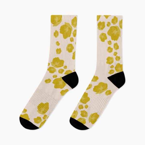 Item preview, Ranúnculos Patrón floral que fluye libremente Amarillo y rosa pastel designed and sold by BrankaPD.
