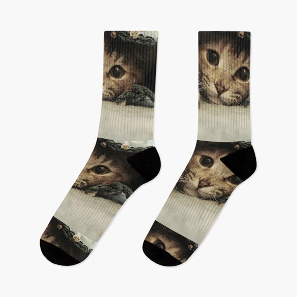 Item preview, cat designed and sold by Chukidesign.