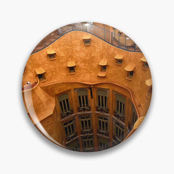 Artikelvorschau, Dach der Casa Milà entworfen und verkauft von andreisky.