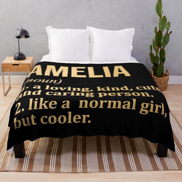 Artikelvorschau, Amelia Namensdefinition in Gold entworfen und verkauft von XCIV.