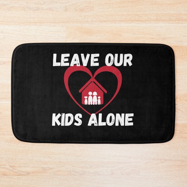 Aperçu de l'œuvre Laissons nos enfants tranquilles créée et vendue par GlunmanStore.