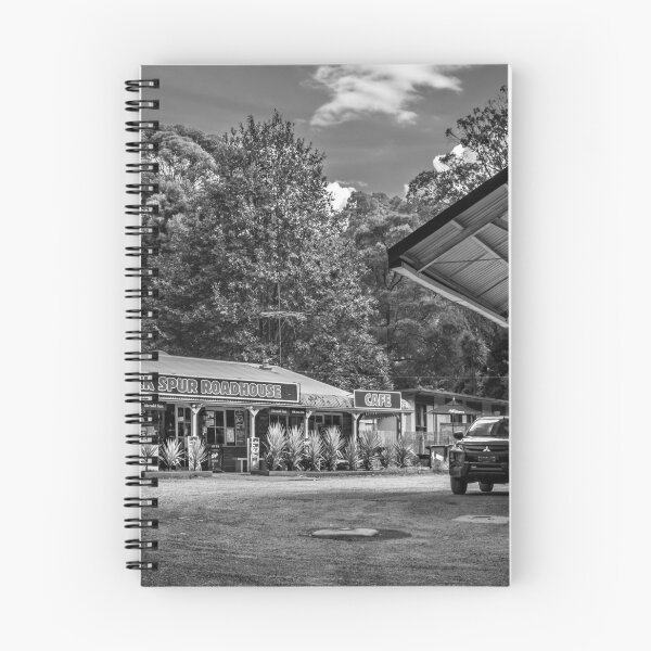 Artikelvorschau, Black Spur Road House entworfen und verkauft von Christine Wilson.