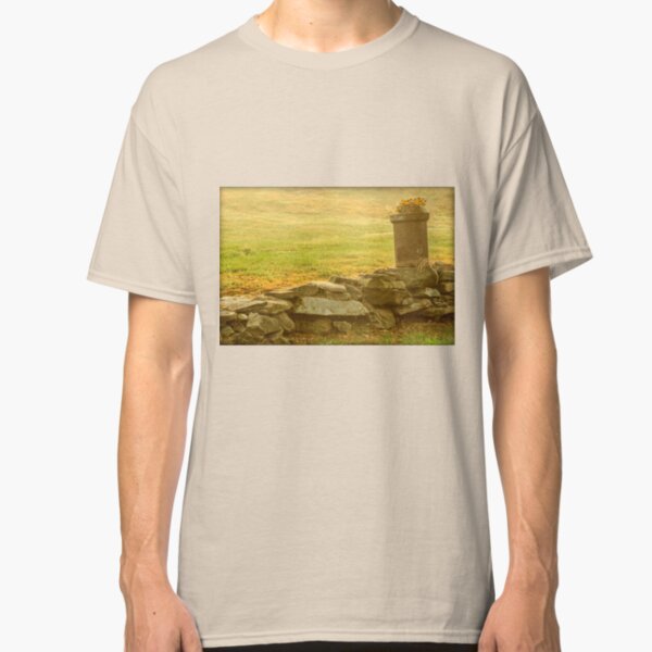 Old Country Flower Classic T-Shirt