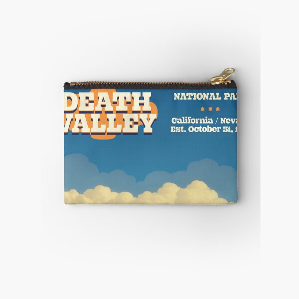 Artikelvorschau, Death Valley Salt Flats Nationalpark Vintage Reiseplakat entworfen und verkauft von Gabe-and-Co.