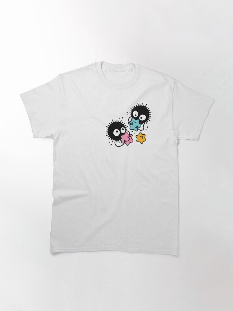 Thumbnail 3 von 7, Classic T-Shirt, Ruß Studio Ghibli designt und verkauft von LucieBeeArt.