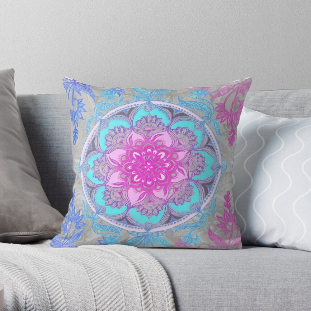 https://ih1.redbubble.net/image.530446168.9127/throwpillow,small,1000x-bg,f8f8f8-c,0,200,1000,1000.jpg